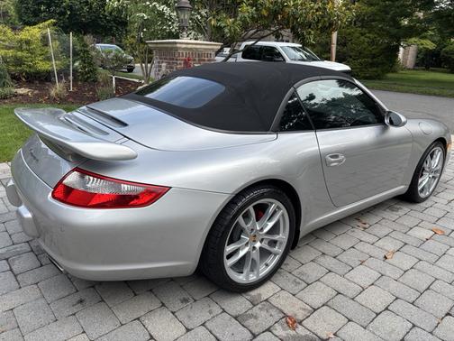 2006 Porsche 911 Carrera Cabriolet