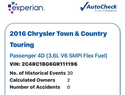 2016 Chrysler Town & Country Touring