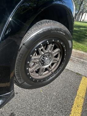 Black 2014 INFINITI QX80 Base