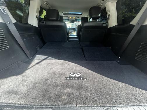 Black 2014 INFINITI QX80 Base