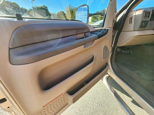 1999 Ford F-250 XL SuperCab Super Duty