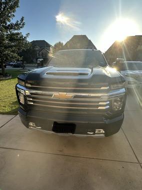 Black 2023 Chevrolet Silverado 2500 High Country