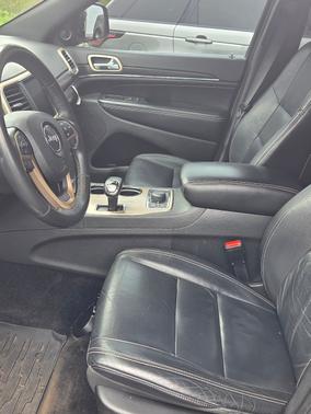Black 2015 Jeep Grand Cherokee Limited