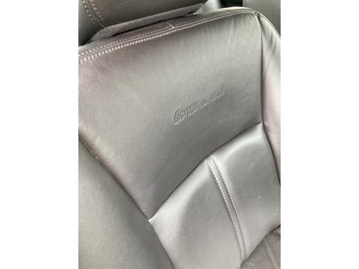 2010 Lincoln Town Car Signature Limited