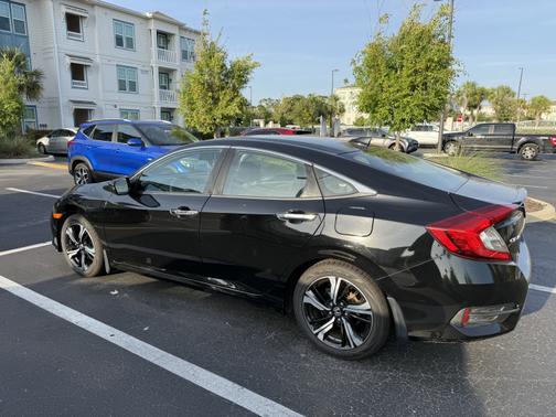 2016 Honda Civic Touring