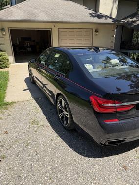 Blue 2019 BMW 750 i