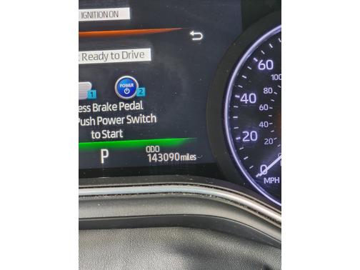 2019 Toyota Avalon Hybrid XLE