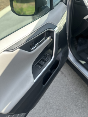 2022 Toyota RAV4 Hybrid Limited