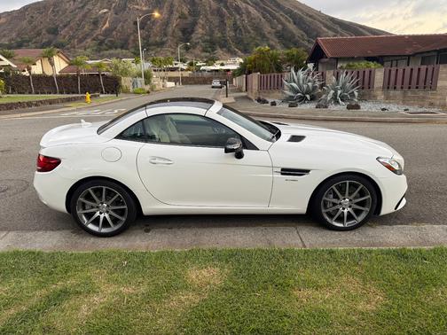 2018 Mercedes-Benz AMG SLC 43 Base