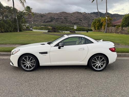 2018 Mercedes-Benz AMG SLC 43 Base