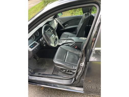 2004 BMW 525 i
