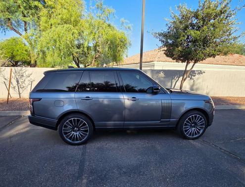 Gold 2020 Land Rover Range Rover P525 HSE SWB