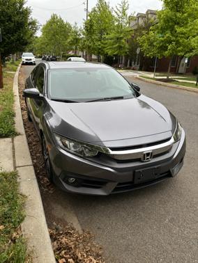 Gray 2017 Honda Civic EX-T