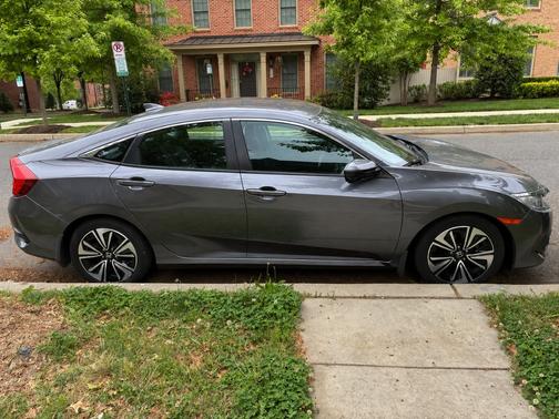 Gray 2017 Honda Civic EX-T