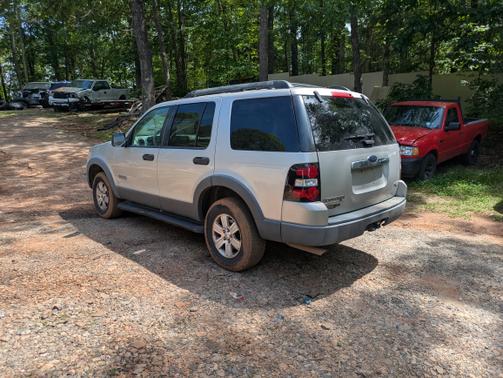 2006 Ford Explorer XLT
