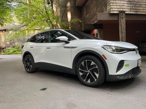 White 2022 Volkswagen ID.4 Pro S