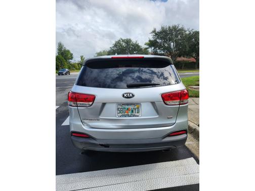 2016 Kia Sorento L