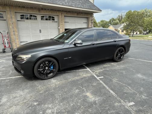2010 BMW 750 Li xDrive