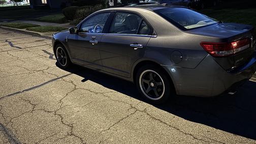 2011 Lincoln MKZ Base