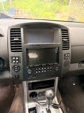 Silver 2011 Nissan Pathfinder Silver