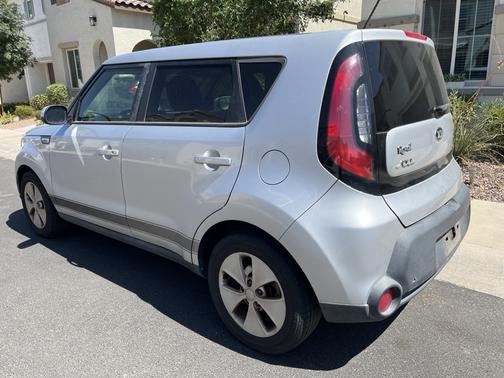2015 Kia Soul Base