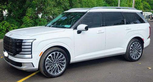White 2026 Hyundai PALISADE Calligraphy AWD