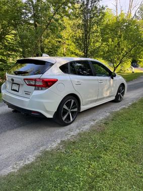 White 2018 Subaru Impreza 2.0i Sport