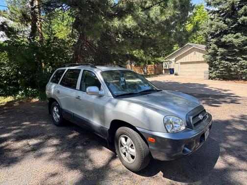 Silver 2005 Hyundai SANTA FE GLS