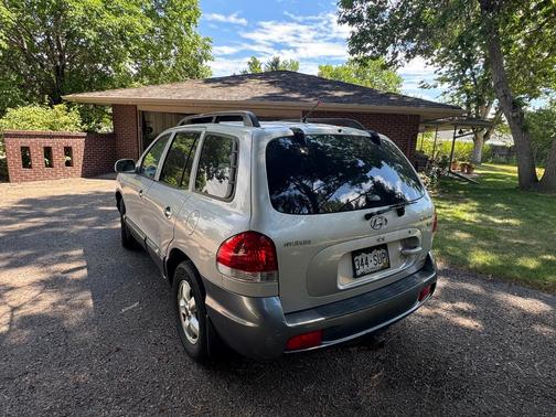 Silver 2005 Hyundai SANTA FE GLS