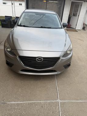 Silver 2014 Mazda Mazda3 i SV