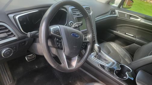 White 2016 Ford Fusion Energi Titanium