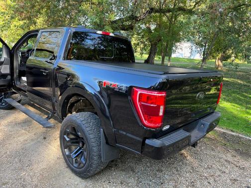 Black 2023 Ford F-150 XLT