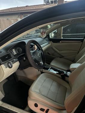 2014 Volkswagen Passat 2.0L TDI DSG SE w/Sunroof