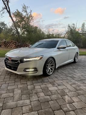 2018 Honda Accord Hybrid Touring