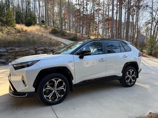 2022 Toyota RAV4 Prime XSE