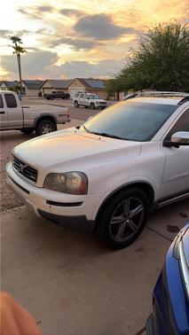 White 2009 Volvo XC90 3.2