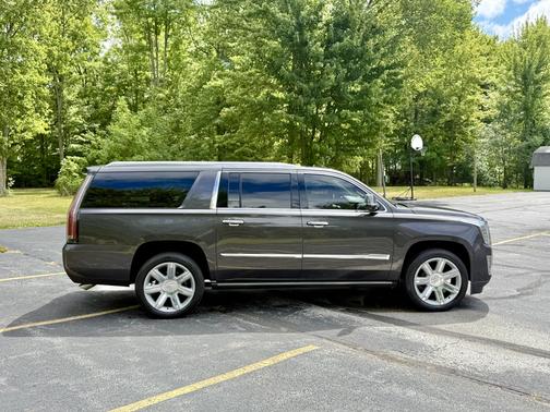 2015 Cadillac Escalade ESV Premium