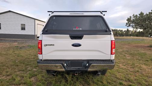 White 2017 Ford F-150 XLT