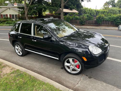 Black 2006 Porsche Cayenne Cayenne Turbo S