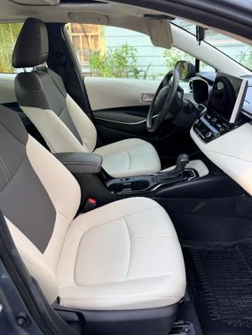 2025 Toyota Corolla Hybrid XLE