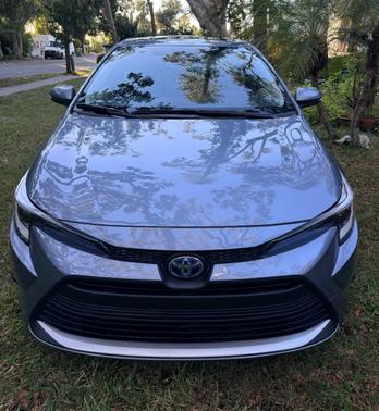 2025 Toyota Corolla Hybrid XLE