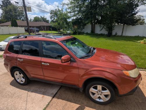 2010 Subaru Forester 2.5 X Premium