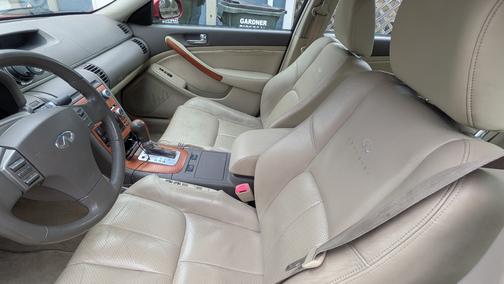 2006 INFINITI G35 Base