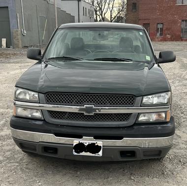 2005 Chevrolet Silverado 1500 W/T