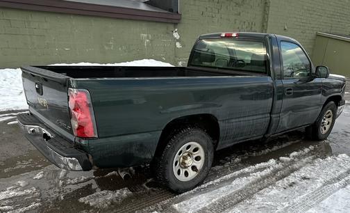 2005 Chevrolet Silverado 1500 W/T