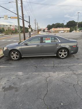 Gray 2009 Chevrolet Malibu 2LT