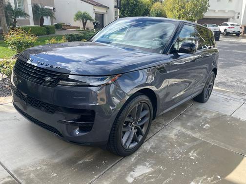 2024 Land Rover Range Rover Sport P360 SE