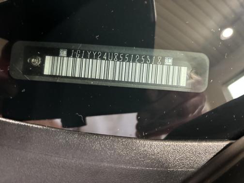 2005 Chevrolet Corvette Base