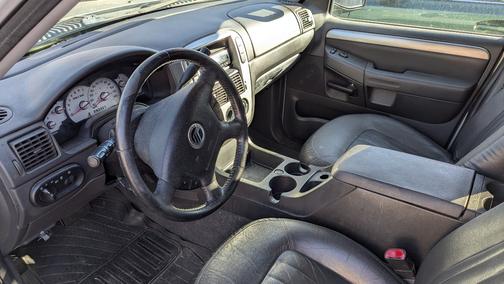 2005 Mercury Mountaineer Base