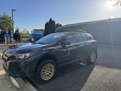 Gray 2018 Subaru Crosstrek 2.0i Premium